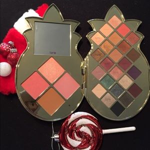🎉HP🎉Tarte LE Pineapple Palette